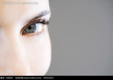 欧美个性眼睛图片女人,个性眼部魅力女性风采解析